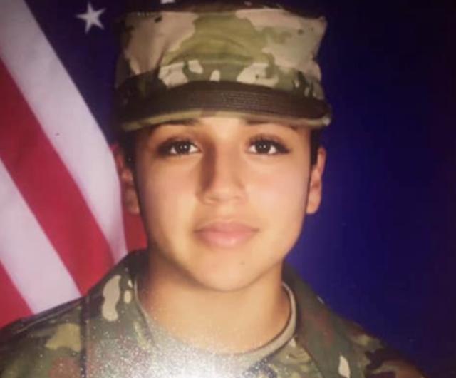 唐纳德·特朗普|年仅20岁美军女兵遭男上司锤杀肢解，特朗普：我愿支付丧葬费