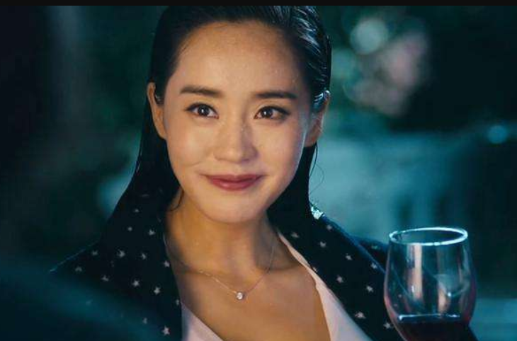 沈腾拍《夏洛特烦恼》时邀请那英,而她用一个问题拒绝,过于真实