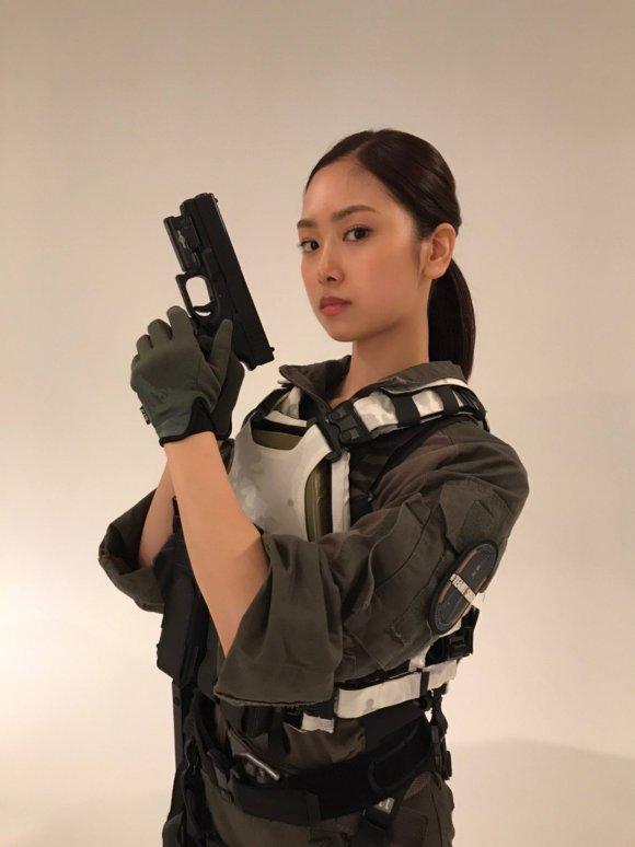 泽塔奥特曼:女主洋子晒最新照片,看来新武器即将登场了!