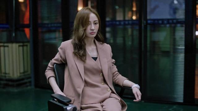 姚笛|人设不讨喜，剧情槽点多，姚笛新剧《痕迹》竟还上演付费点播？