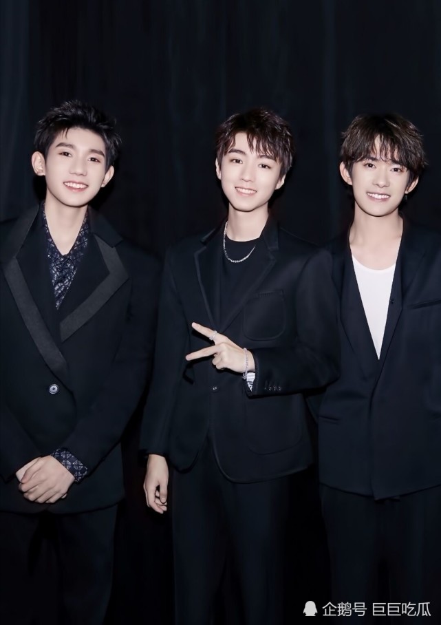 时代峻峰里的男孩子怎么颜值都那么高星探眼光太厉害了