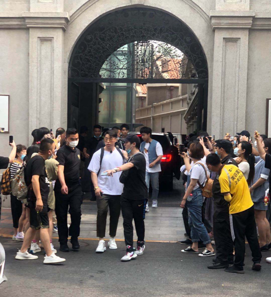 德云社团|德云社团综开录，《极限挑战》前总导演严敏加盟，他能带来什么？
