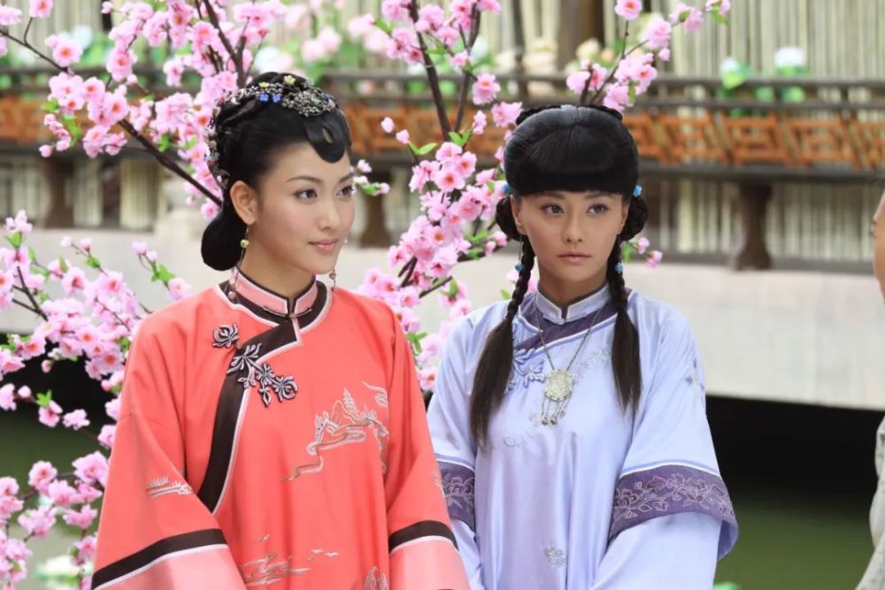 《阿信》年代励志戏却少有故事曲折,情节离奇,演员养眼的但像《大丫鬟