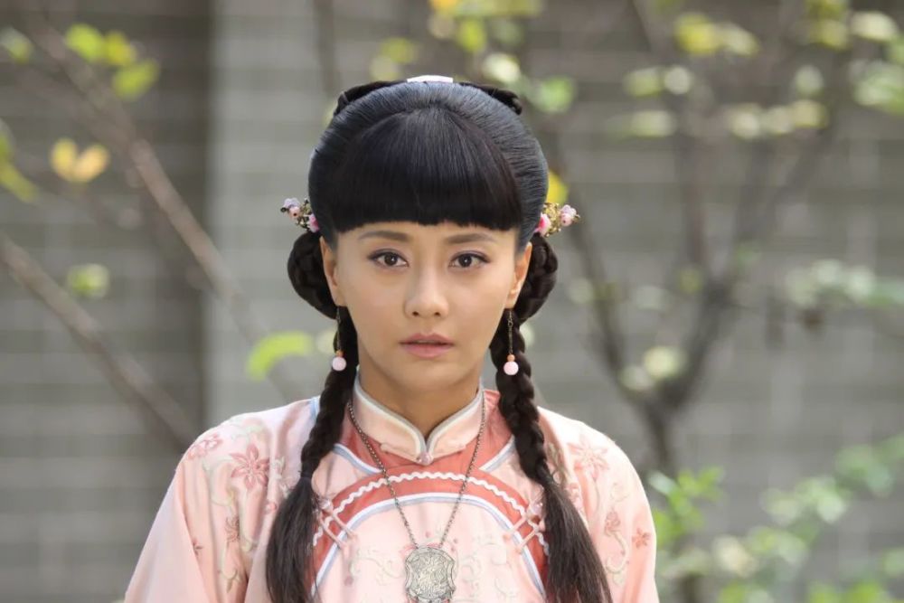 大丫鬟今晚开播马雅舒67深陷四角恋陈思诚吴卓羲都爱她