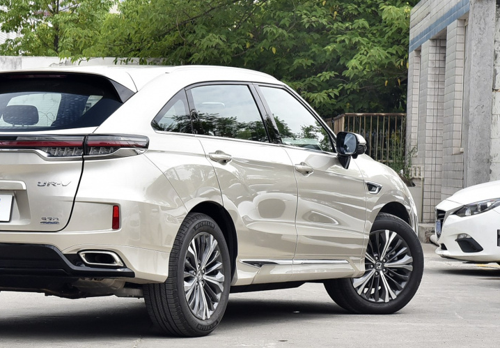 2020款本田urv问世20t爆272马力比途观l霸气配9at