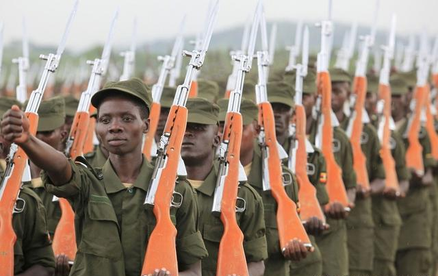 出口到乌干达的56-1礼宾枪