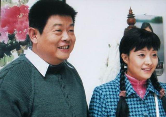 傅彪|被“兄弟”坑惨，为人仗义的傅彪，去世后把人脉留给了儿子