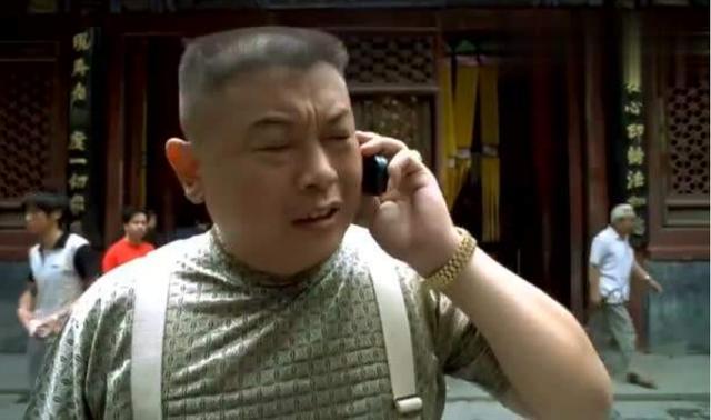 傅彪|被“兄弟”坑惨，为人仗义的傅彪，去世后把人脉留给了儿子