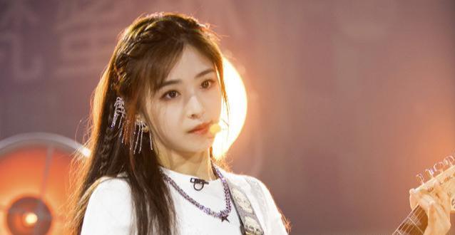 吴昕|《浪姐》观众喜爱度排名：张含韵垫底太迷惑，吴昕倒数第4遭打脸