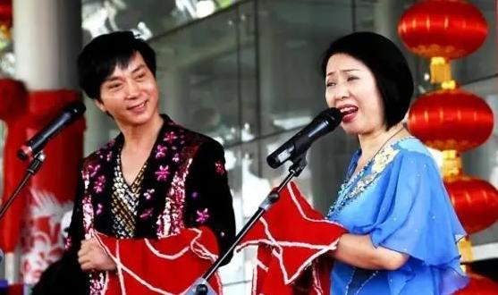 《乡村爱情》玉田娘与小4岁丈夫同框近照 网友:比赵四强太多