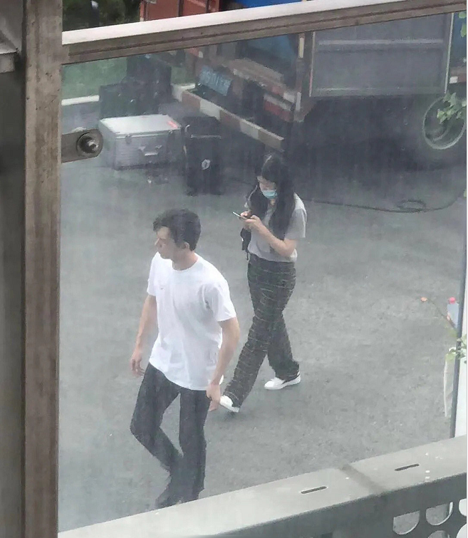 亲爱的挚爱的|胡一天《亲爱的挚爱的》有李现，客串路透被爆，终于又见GUN神