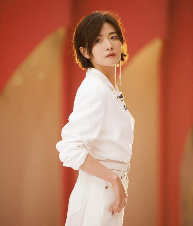 张含韵|浪姐首次个人排名出炉，万茜居榜首，旧日超女张含韵惨垫底