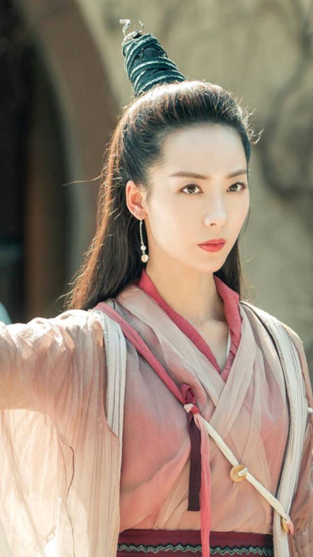 吊打张无忌还是不及俞莲舟?周芷若的武功水准