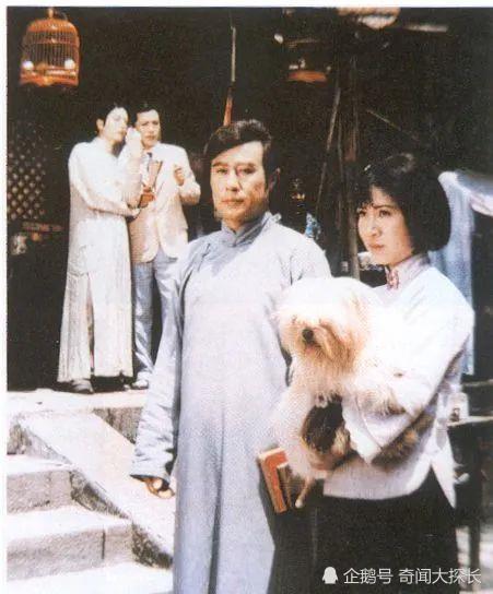 万茜|“乘风破浪”公演第一，38岁的万茜太可怕了