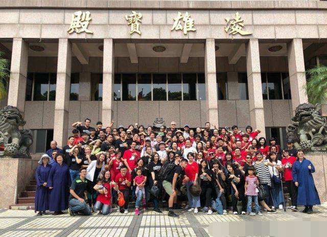 言承旭|林志玲结婚一周年，言承旭依然单身，罕有露面悼念恩师脸胖了一圈