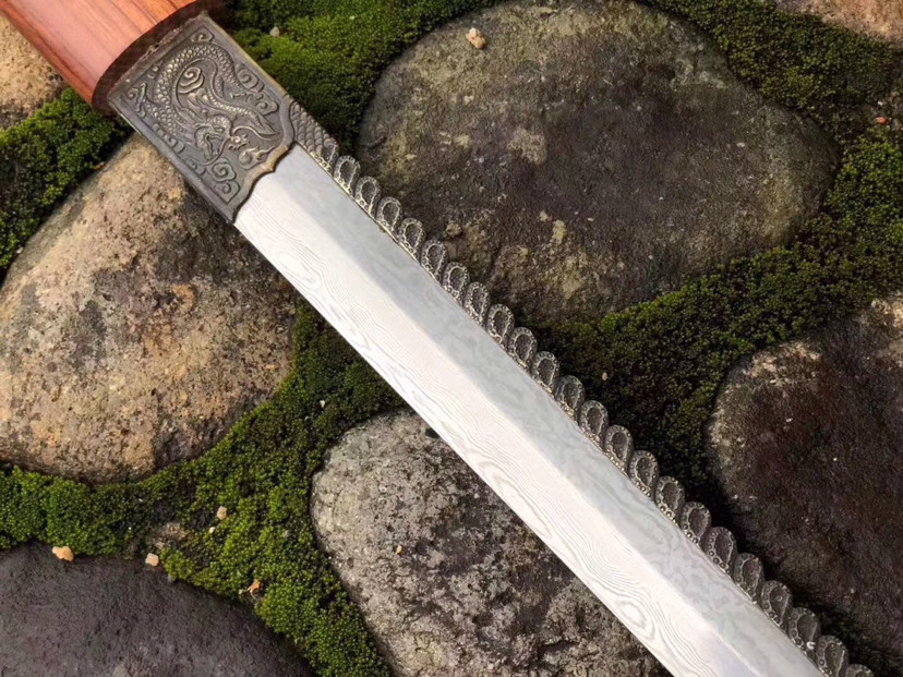 手工|素装龙背小唐刀，手工浮雕全黄铜龙形图案刀夹一体