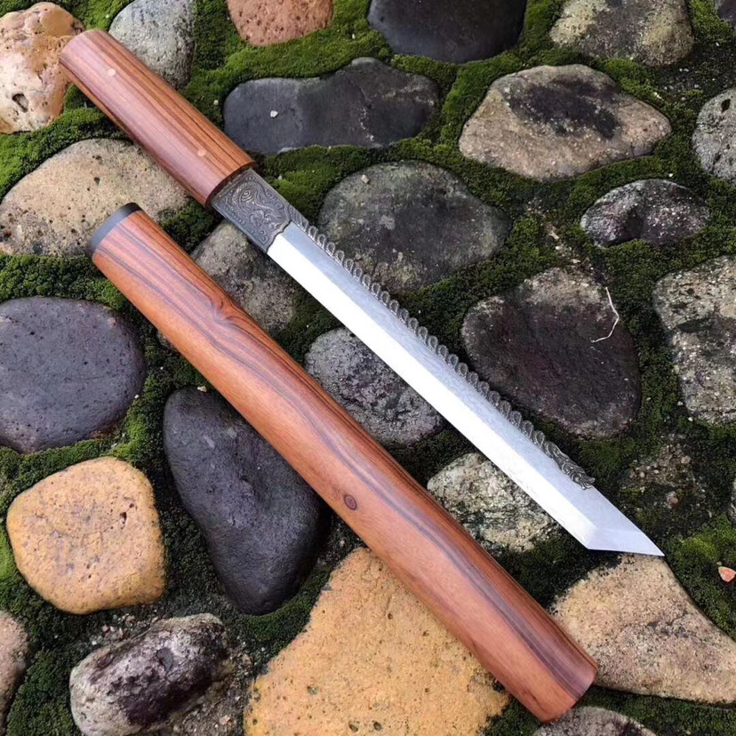 手工|素装龙背小唐刀，手工浮雕全黄铜龙形图案刀夹一体