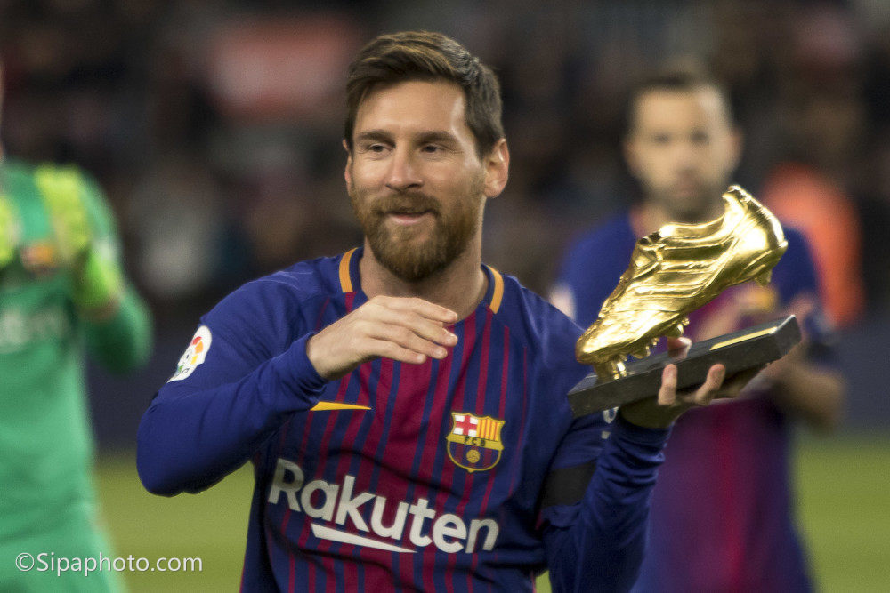 在巴萨17年这是梅西最艰难的一年梅西会离开巴塞罗那吗