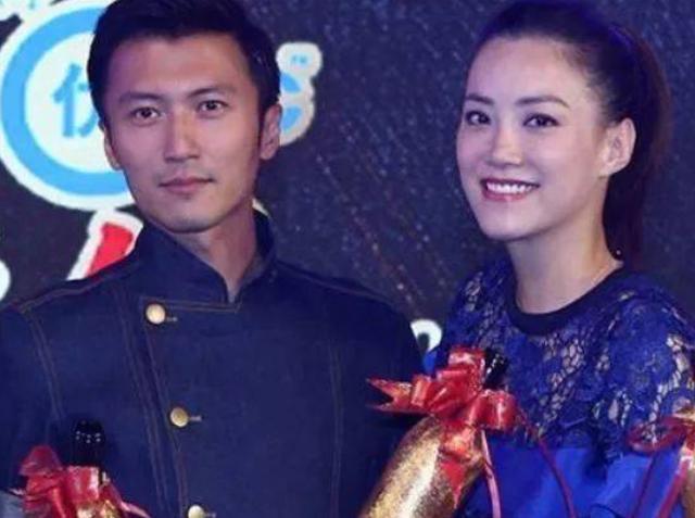 谢霆锋|她酷似王菲，谢霆锋曾上门陪她，连她的女儿也长得像谢霆锋