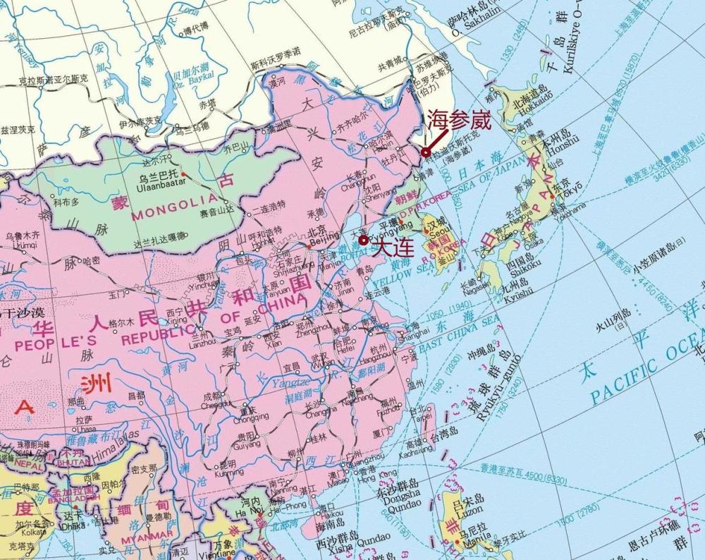 我国的大连和俄罗斯的符拉迪沃斯托克哪个城市地理位置更好