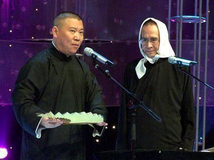 郭德纲|花光积蓄给德云社“垫背”，葬礼上的郭德纲：我看谁死得过张文顺