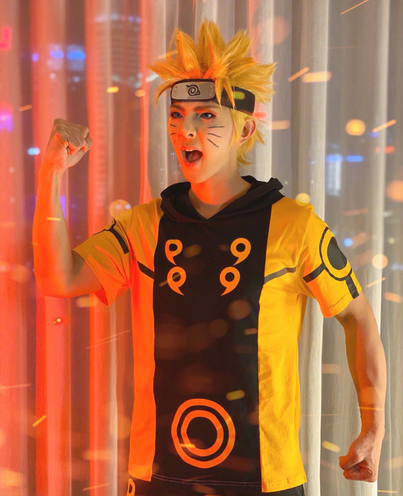 近39岁的汪东城cosplay火影忍者,毫无压力,"金人"帅出新高度