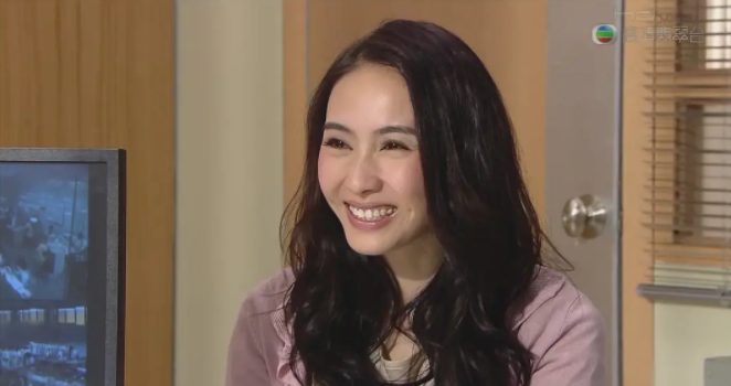 黎姿|娱乐圈第一扶弟魔应该非她莫属吧！