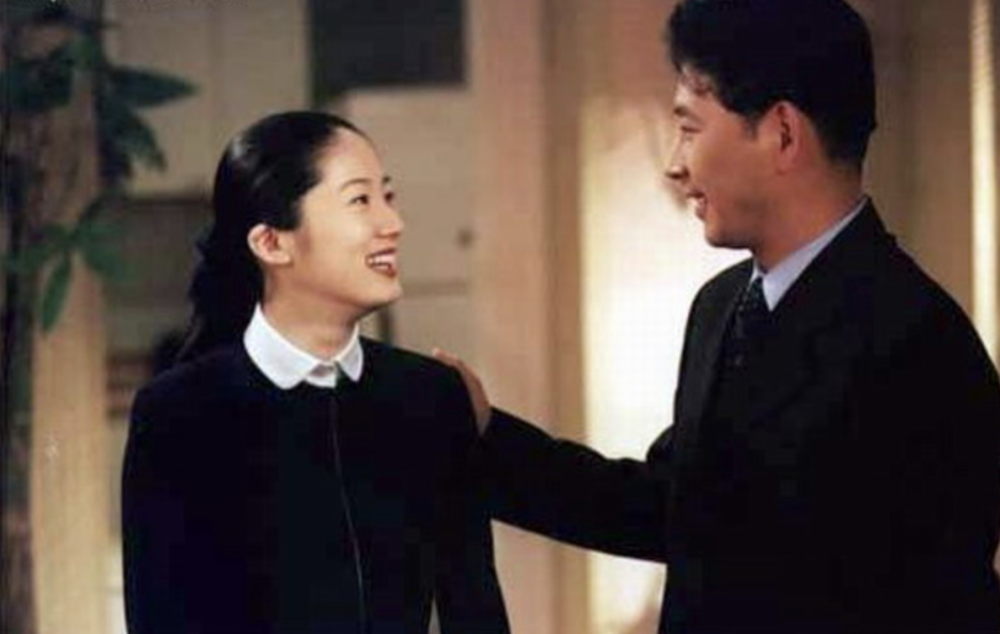 韩国_娱乐|90年代韩国裴秀智，国民初恋元祖悔婚嫁教授，从此成为沉默的女人