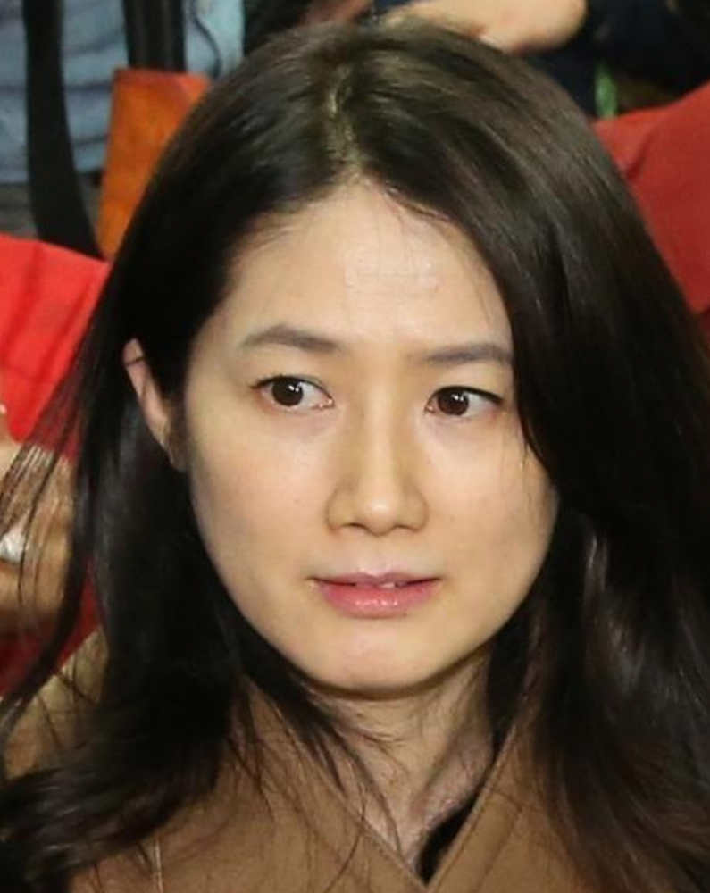 韩国_娱乐|90年代韩国裴秀智，国民初恋元祖悔婚嫁教授，从此成为沉默的女人