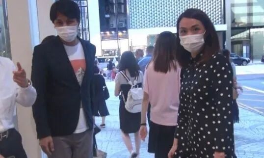 tvb花旦|恭喜！46岁TVB花旦陈炜找到第二春，与男友看新楼盘准备随时闪婚