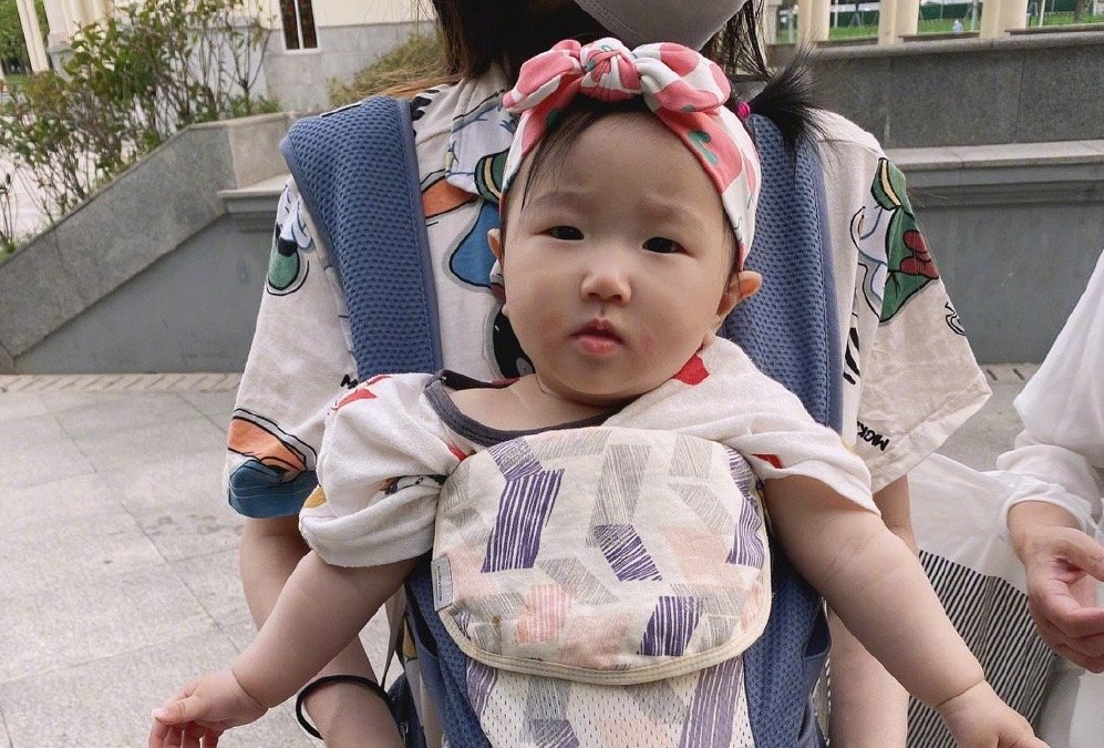 德云色米米给笑笑女儿磕头道歉让秃子收回断后诅咒他忍耐有限