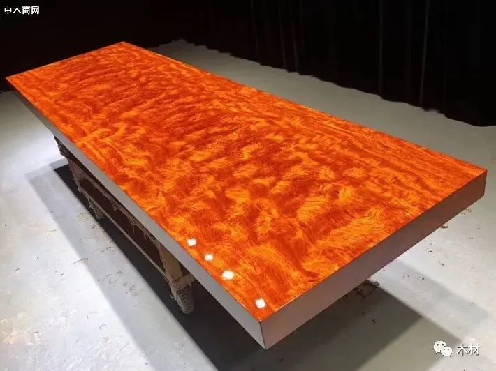 巴花大板|一路上涨的巴花大板具有收藏价值，那巴花大板什么纹路最贵，您知道吗？