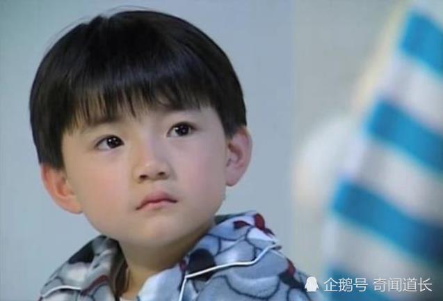 中国最作死的童星8岁出道粉丝百万12岁爆不雅照21岁锒铛入狱