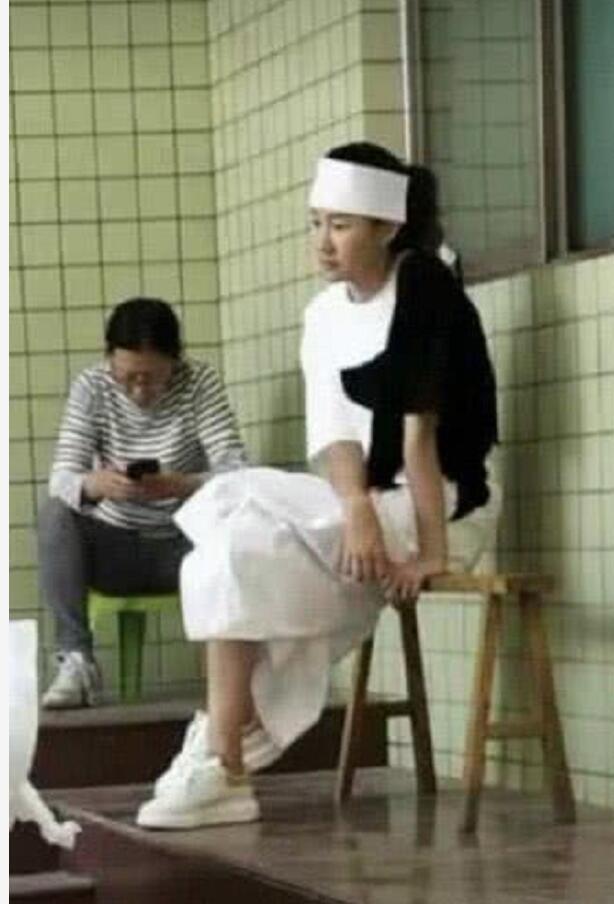 王宝强|大V曝王宝强要结婚了，女方比他小三岁，马蓉男闺蜜转发送祝福