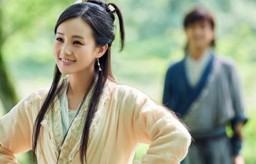 李一桐|“当红花旦”李一桐成名记