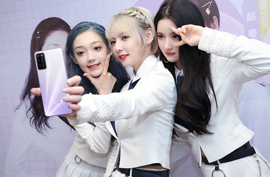 《创3》成团夜倒计时!c位最稳的不是赵粤,你看希林唱的这首歌