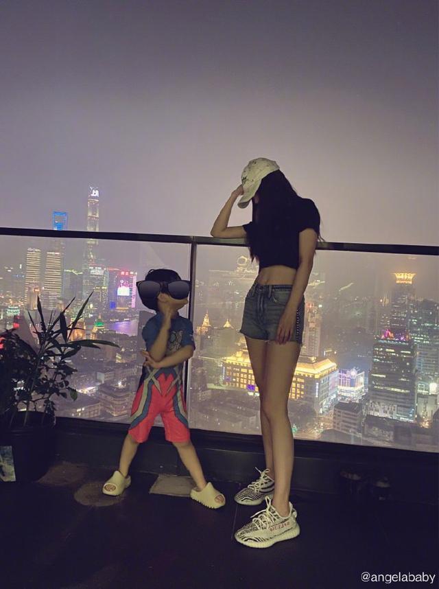 angelababy|angelababy行程取消，引部分粉丝不满 怪罪小海绵是不是太苛刻？