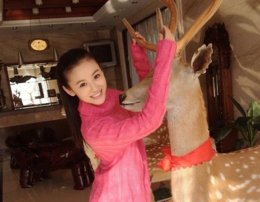 父母重男轻女,她被全家人当成"摇钱树",26岁全身溃烂离世