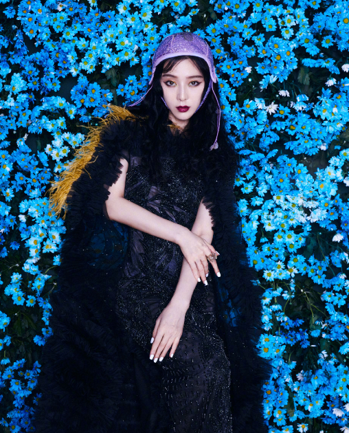 范冰冰|范冰冰的颜值有多高？卸眼妆穿“校服”，逆天美貌怎能不复出？