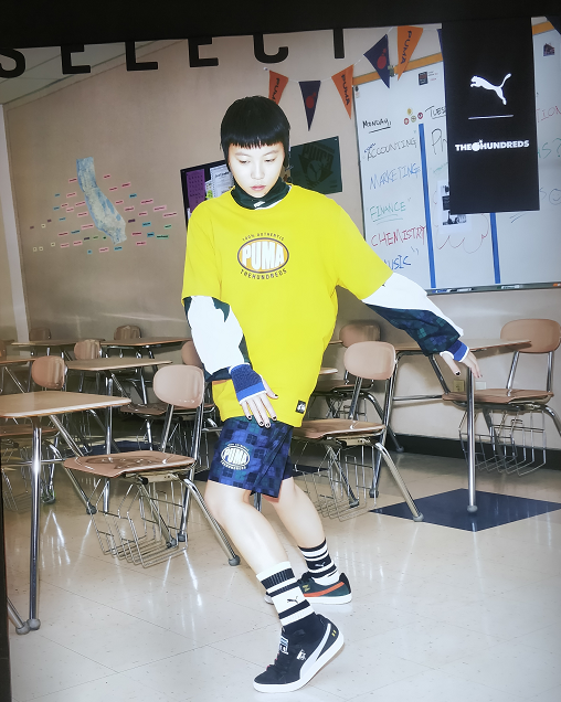 窦靖童|窦靖童穿黑衣配迷你墨镜，像“玄学先生”，王菲确定生的是女儿？