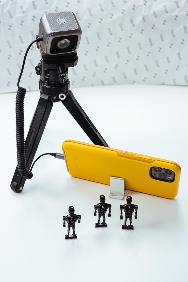 iphone手机摄影补光好帮手:anker iphone led闪光灯