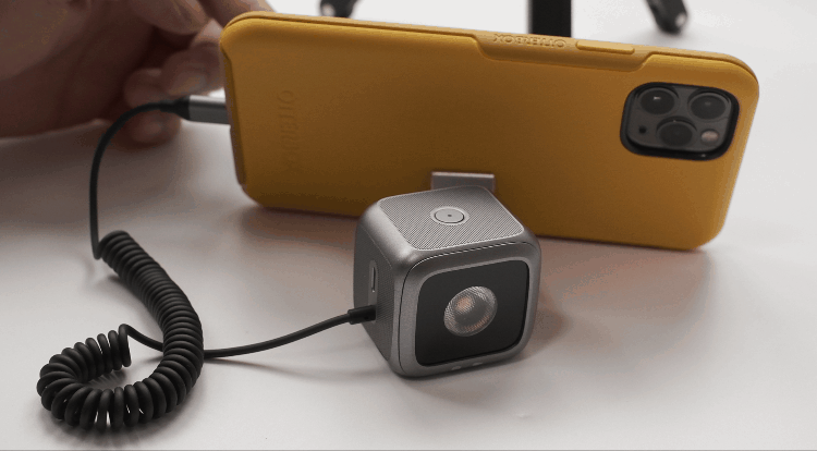 iphone手机摄影补光好帮手ankeriphoneled闪光灯