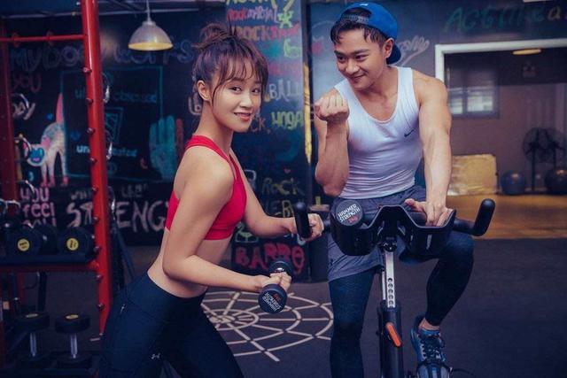 蓝盈莹|辜负白冰，逼哭吴昕，累惨郑希怡，打鸡血的学霸蓝盈莹为啥难圈粉