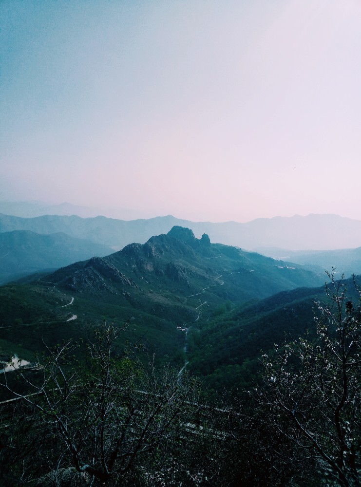 天海山藍一線天——遼寧北票大黑山