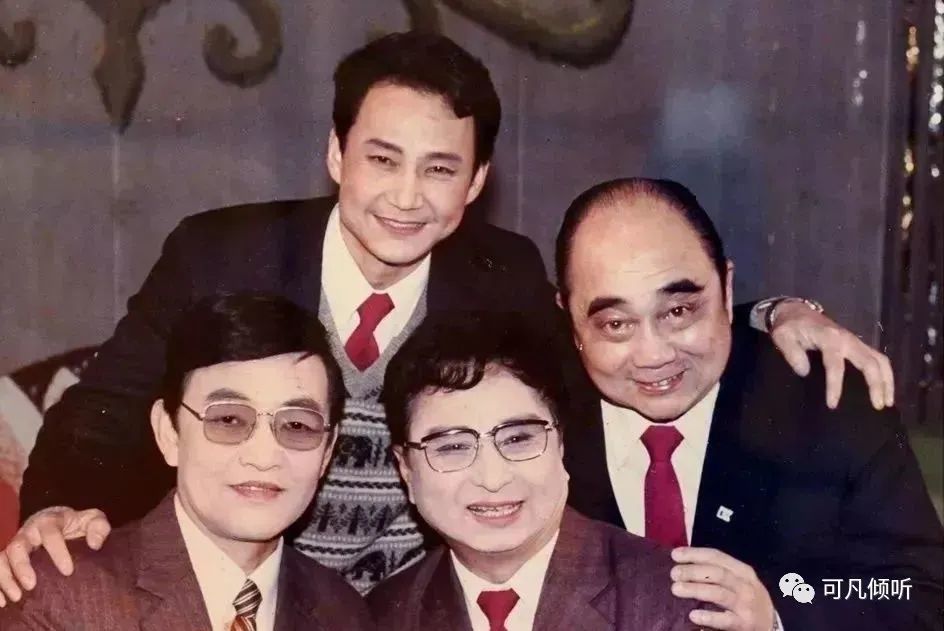 拜师姚慕双,周柏春,人生从此改变,聆听"青春",笑口常开_腾讯新闻