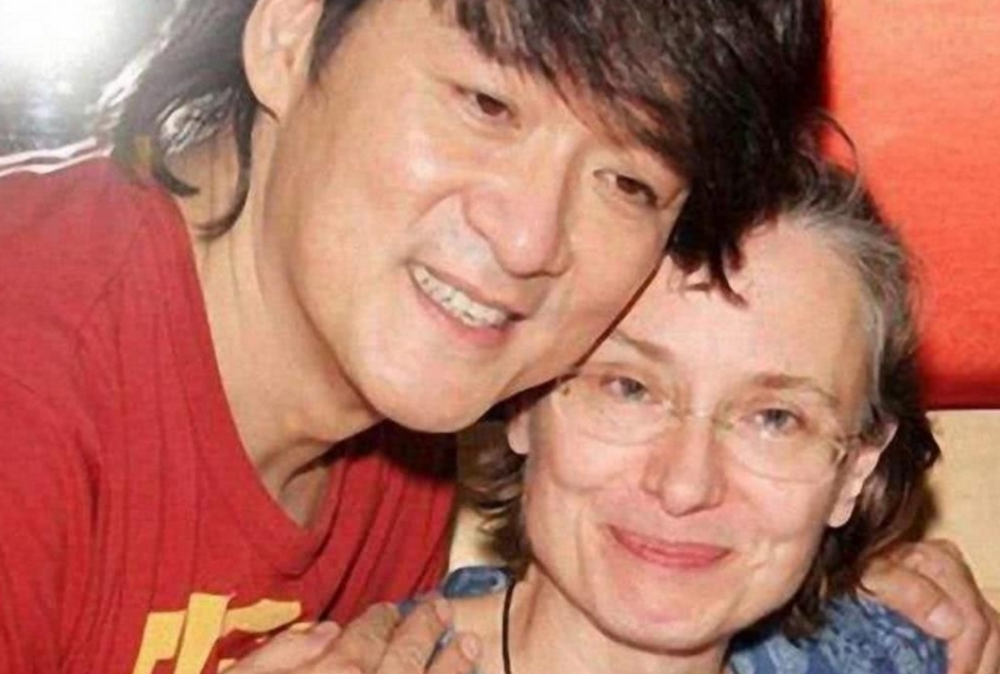 周华健和他的美国老婆:被嘲夫妻像母子,如今34年仍不离不弃
