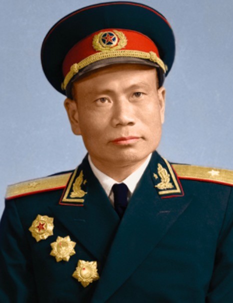 淮海战役中起义的何基沣部后改编为第34军师长政委都是谁