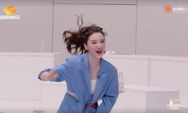 伊能静|《姐姐》分组细节暴露女星心机：伊能静假大方，蓝盈莹逼黄龄背锅