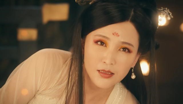 不过在岳丽娜这么多的角色之中,至今让人难以忘怀的其实还是当年她在