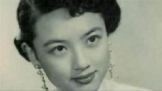 他是陆军上将,因老婆太美遭人暗杀,后代如今是家喻户晓的明星